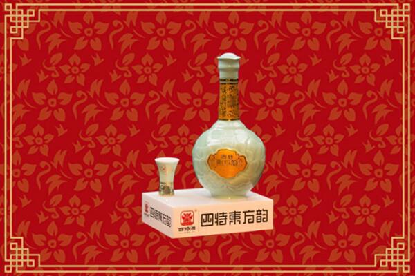 博湖县回收四特酒
